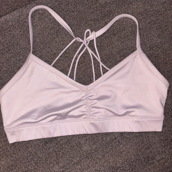 Alo Yoga sports bra bundle - Picture 4 of 7